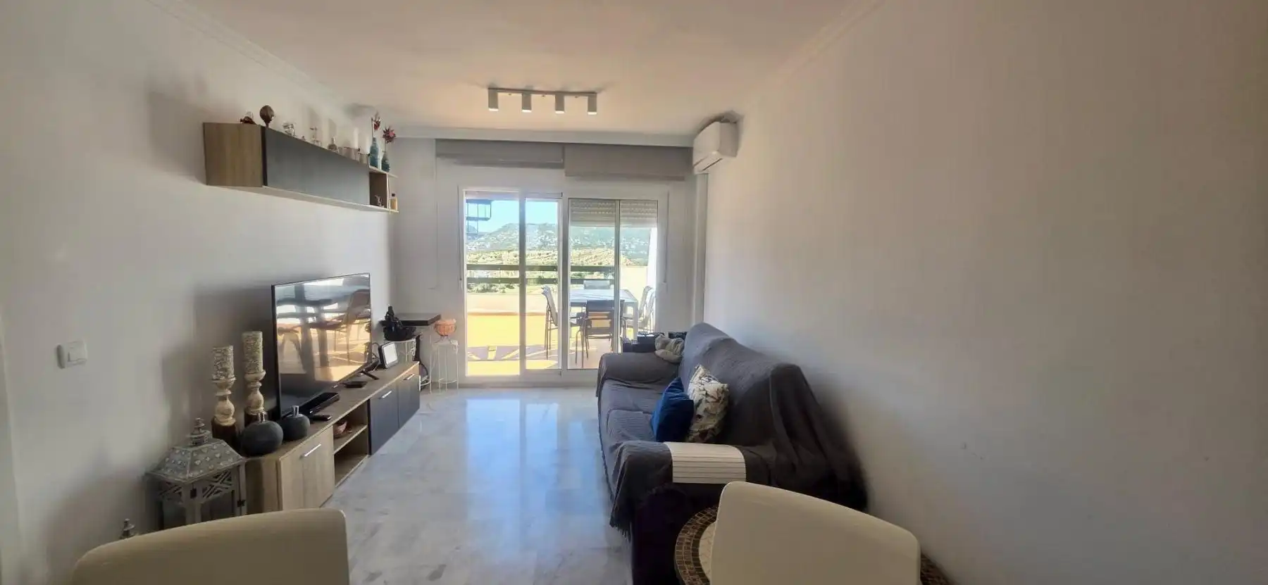 Living room of Attic for sale in Casares  with Air Conditioner, Terrace and Storage room