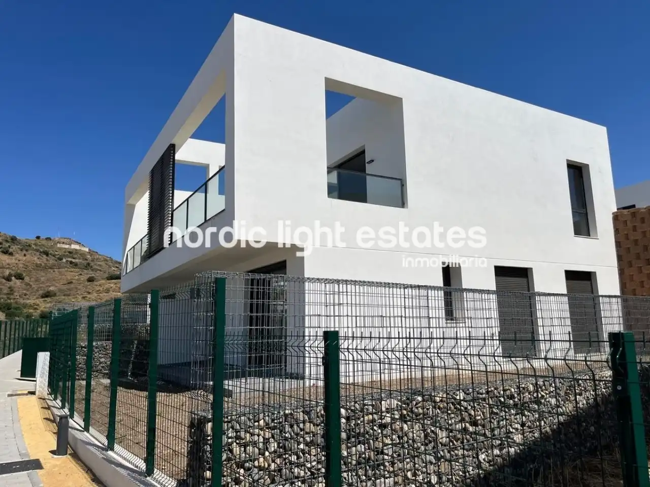 Außenansicht von Haus oder Chalet zum Verkauf in Málaga mit Terrasse und Schwimmbad