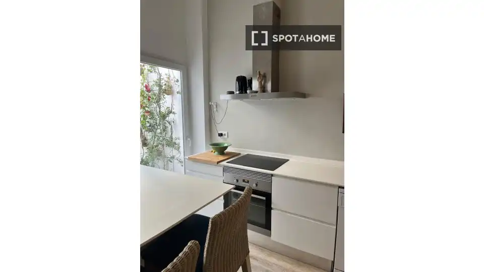 Habitación en El Cabanyal - El Canyamelar