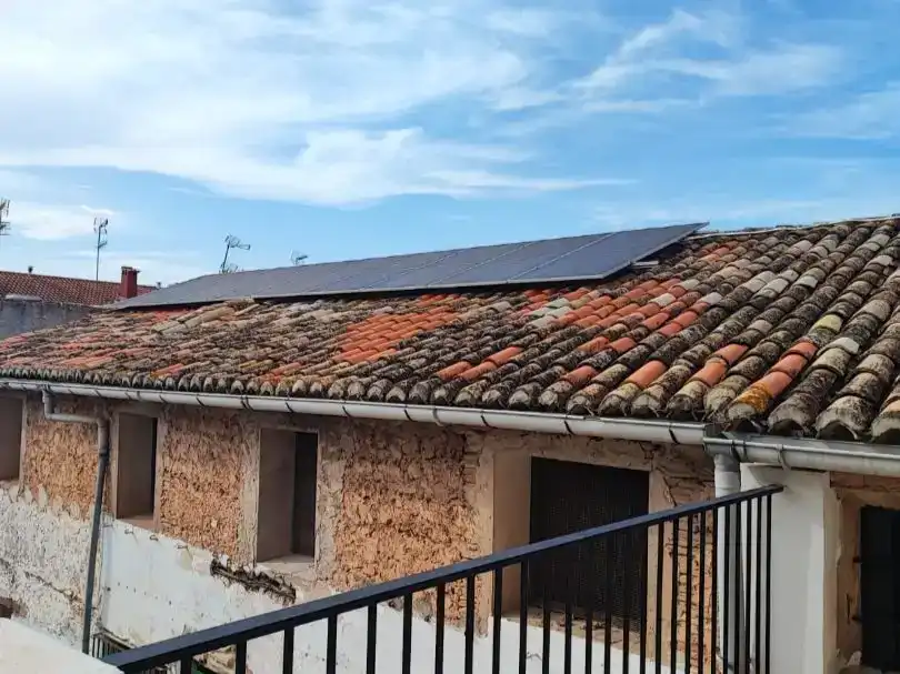 Vista exterior de Pis en venda en La Pobla Llarga amb Aire condicionat, Jardí privat i Traster
