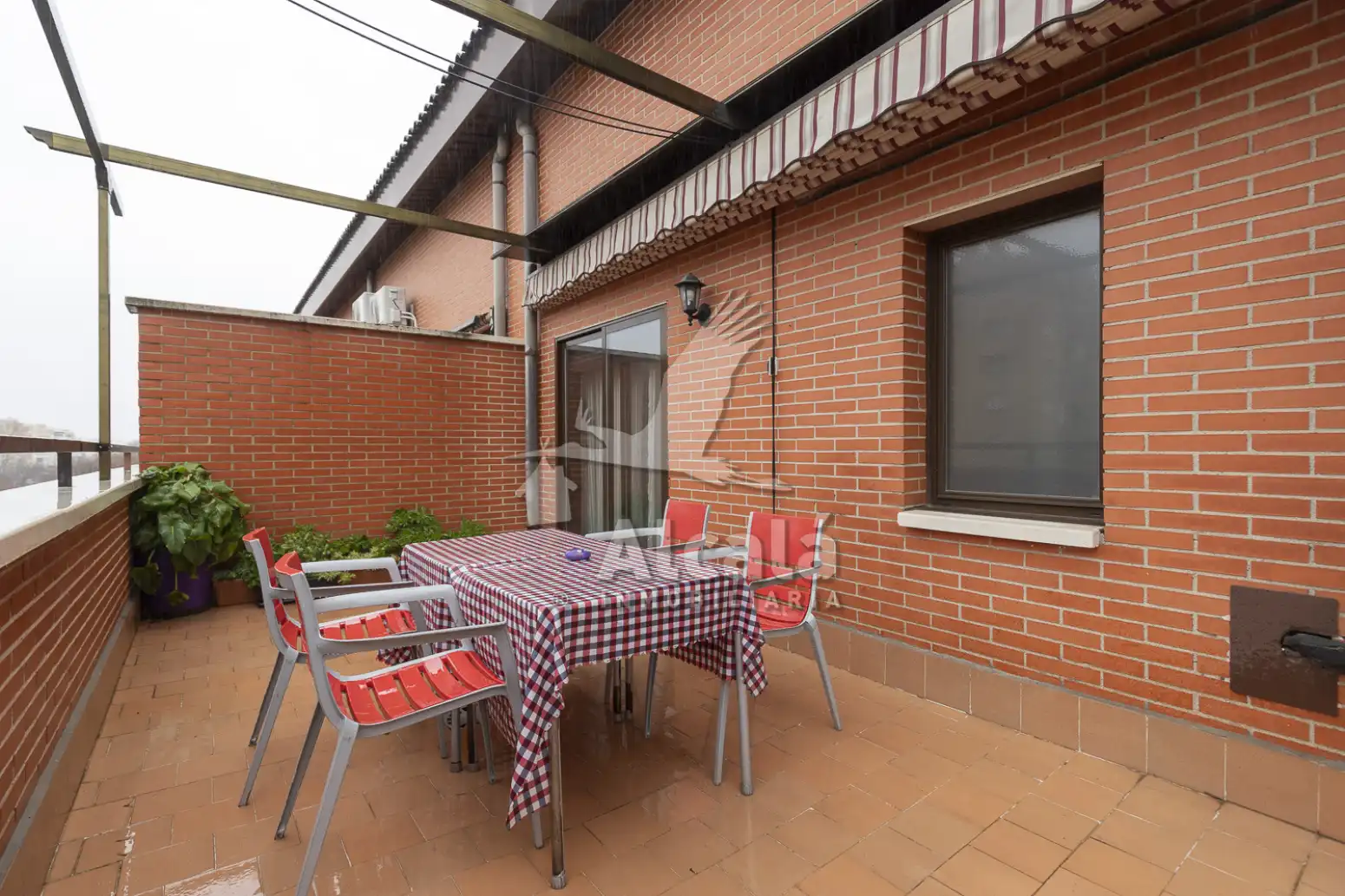 Terraza de Ático en venta en Alcalá de Henares con Aire acondicionado, Calefacción y Terraza