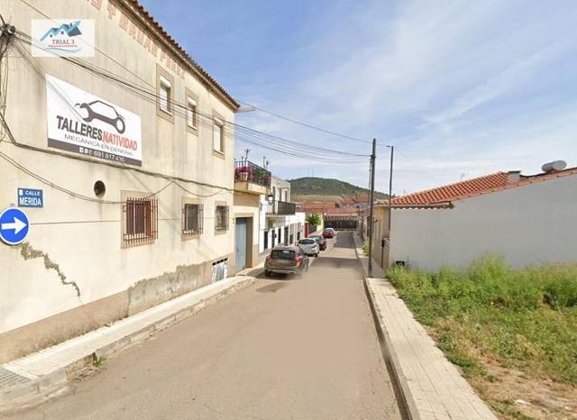 Casa-chalet en Venta en Calle MERIDA en Puebla de Obando