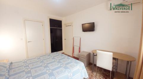 Foto 3 de Apartamento de alquiler en Calle Gran Capitán, Centro - Sagrario,  Granada Capital