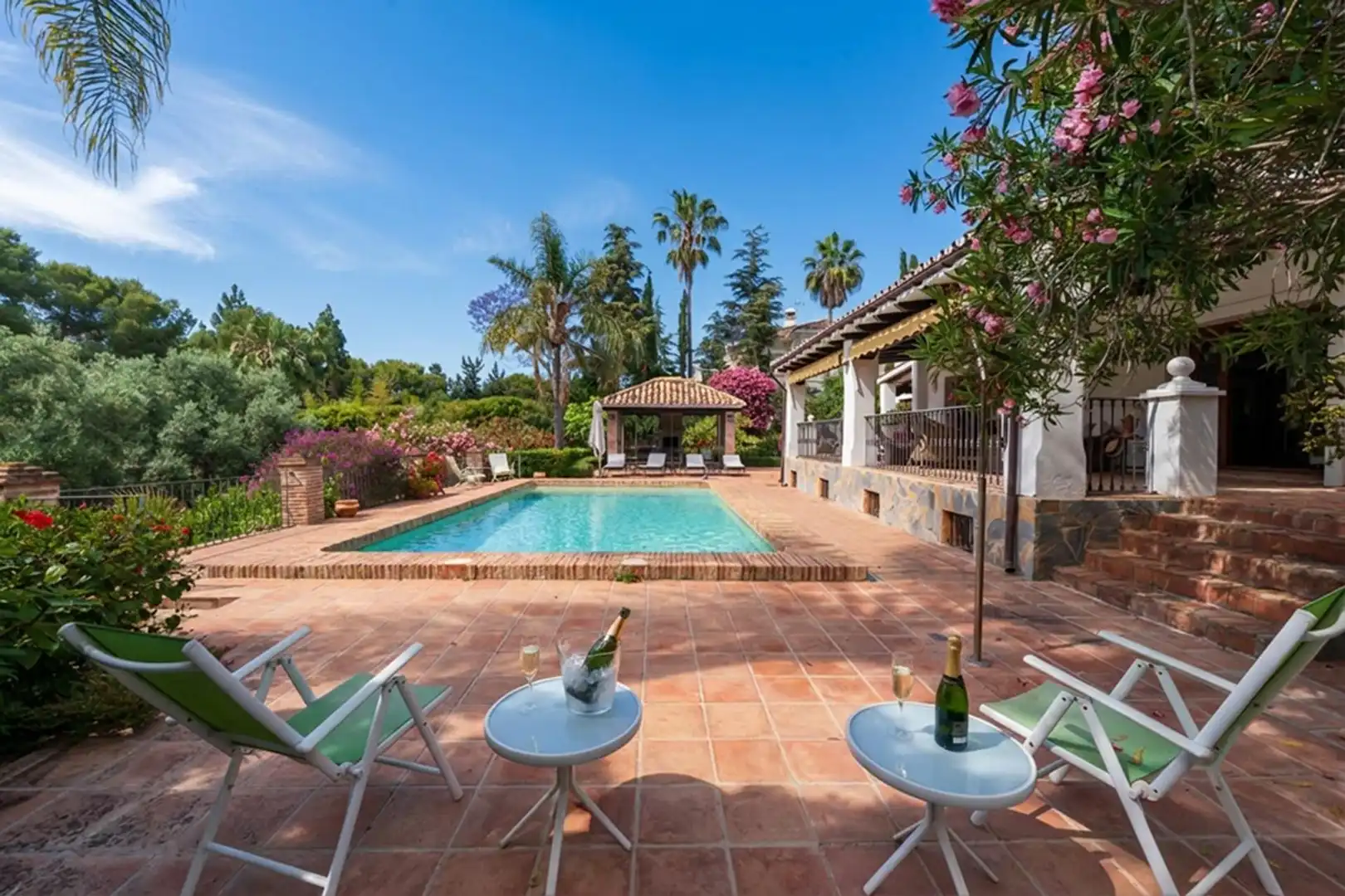 Chalet con terraza en venta en Avenida GARDENIA DE LA, imagen 12