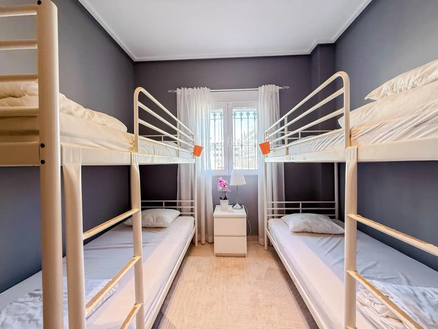 Dormitori de Apartament en venda en Orihuela amb Aire condicionat, Jardí privat i Terrassa