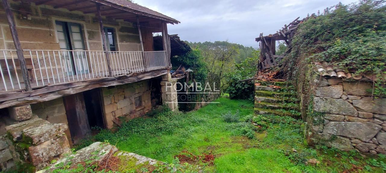 Casa o xalet en venda en Punxín amb Jardí privat