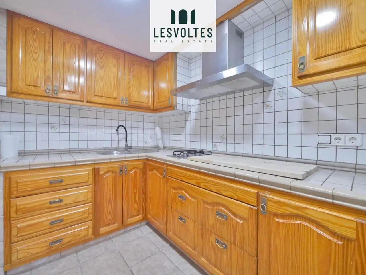 Cocina de Casa o chalet en venta en Mont-ras con Calefacción, Jardín privado y Terraza