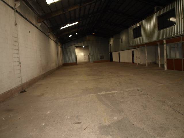 Nave industrial en Alquiler en N/A en Polígono Argales