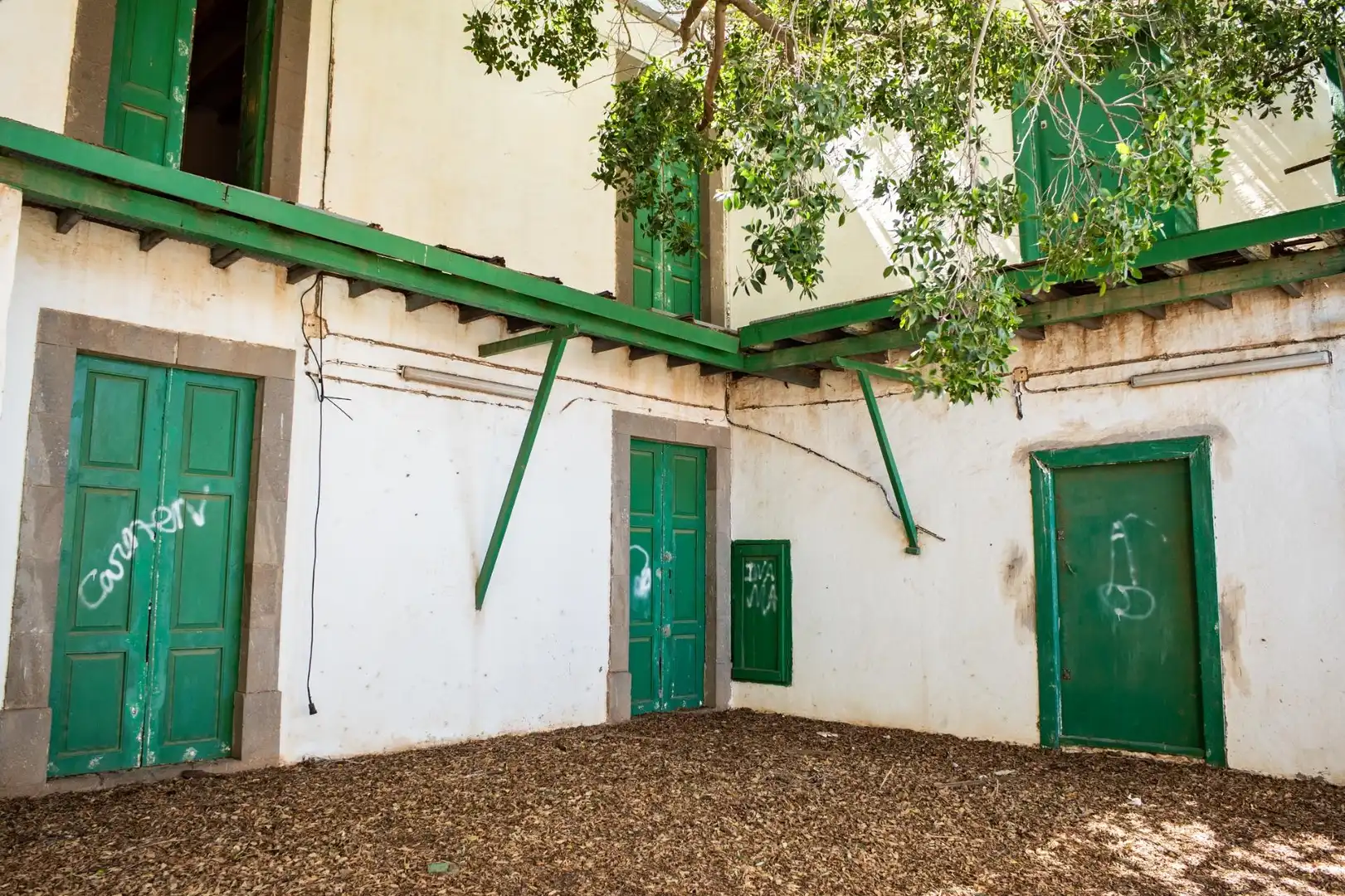 Vista exterior de Finca rústica en venda en Ingenio amb Jardí privat, Traster i Balcó