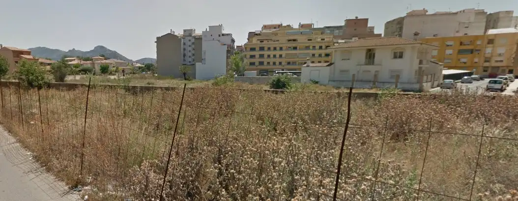 Terreny residencial en venda a Carrer l'Estació 68