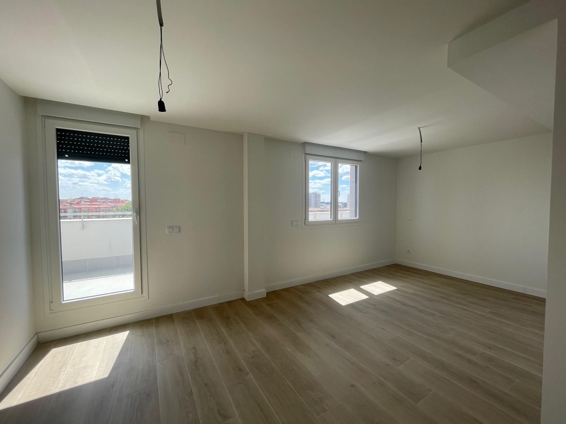 Living room of Attic to rent in Valladolid Capital  with Terrace