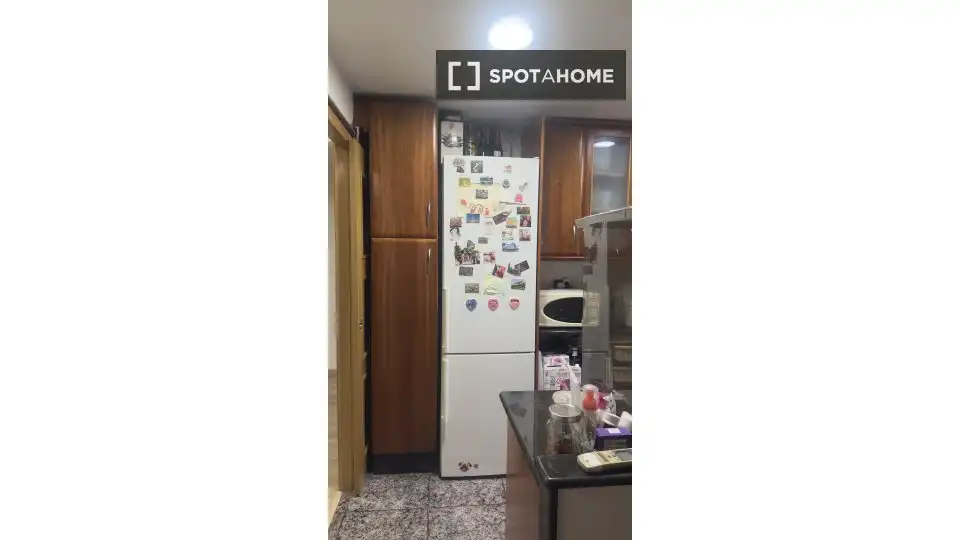 Kitchen of Flat for share in Valencia  with Air Conditioner, Heating and Terrace