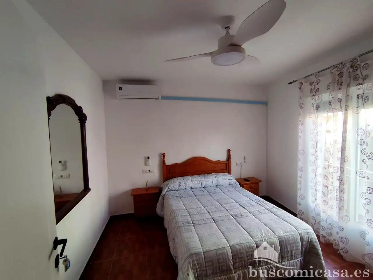 Schlafzimmer von Wohnung zur Miete in Linares mit Klimaanlage, Balkon und Alarm
