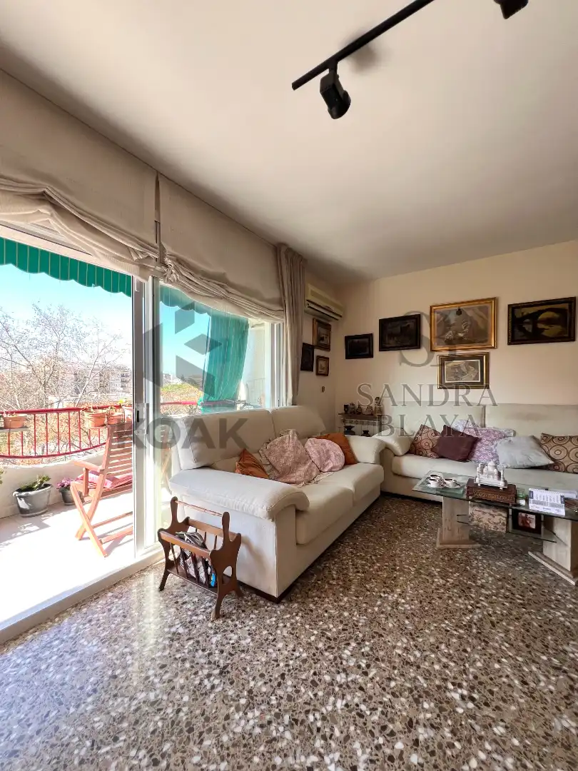 Sala d'estar de Pis en venda en Vilanova i la Geltrú amb Aire condicionat, Calefacció i Terrassa