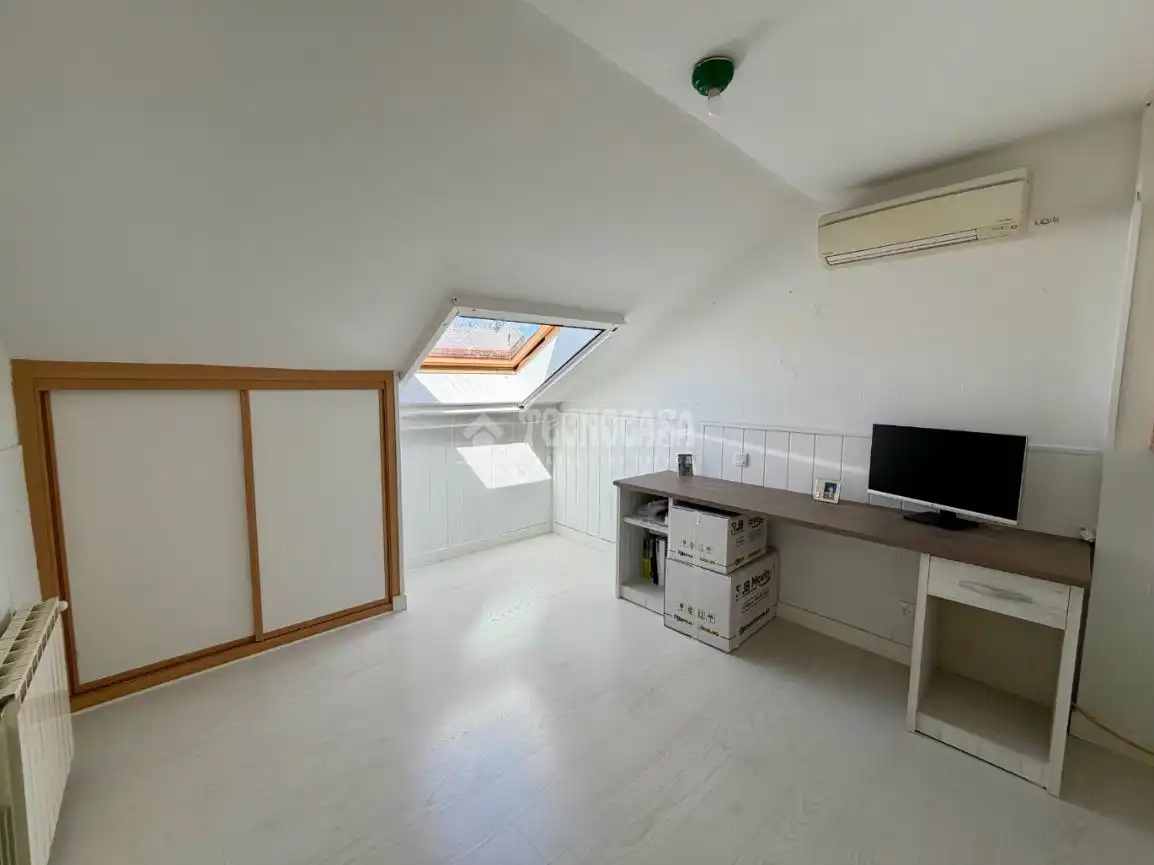 Casa adosada en venta en Villanueva de la Torre