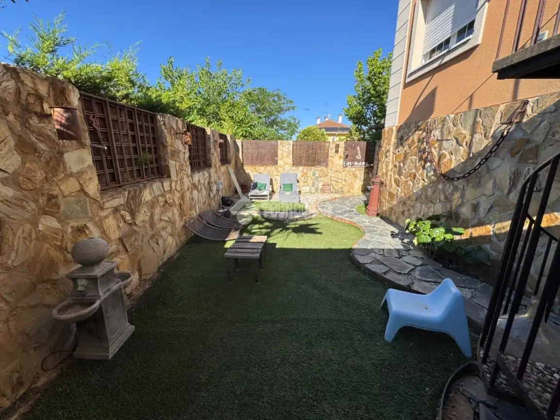 Terraza de Casa adosada en venta en Ontígola con Calefacción