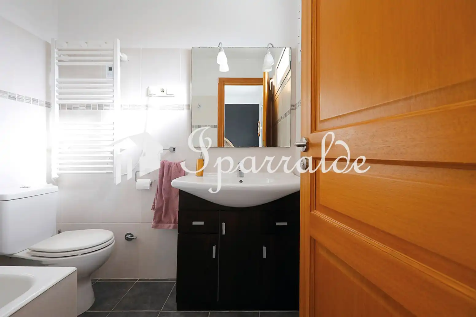 Bathroom of Flat for sale in Hendaye  with Heating, Parquet flooring and Balcony