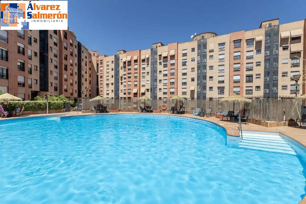 Flat with terrace for sale in Calle PDTA FERNANDO GOMEZ DE LA, imagen 2