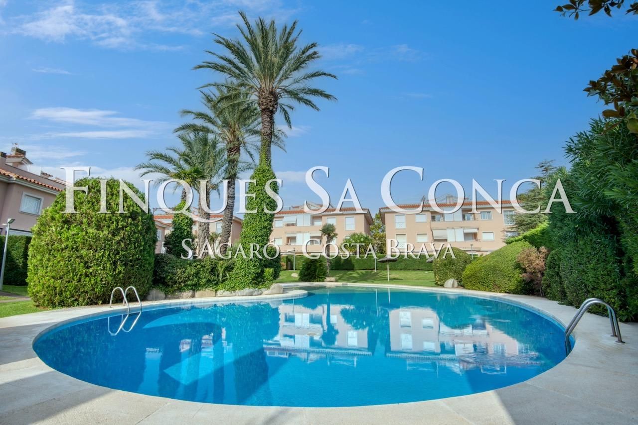 Piscina de Casa o xalet en venda en Sant Feliu de Guíxols amb Aire condicionat, Calefacció i Terrassa