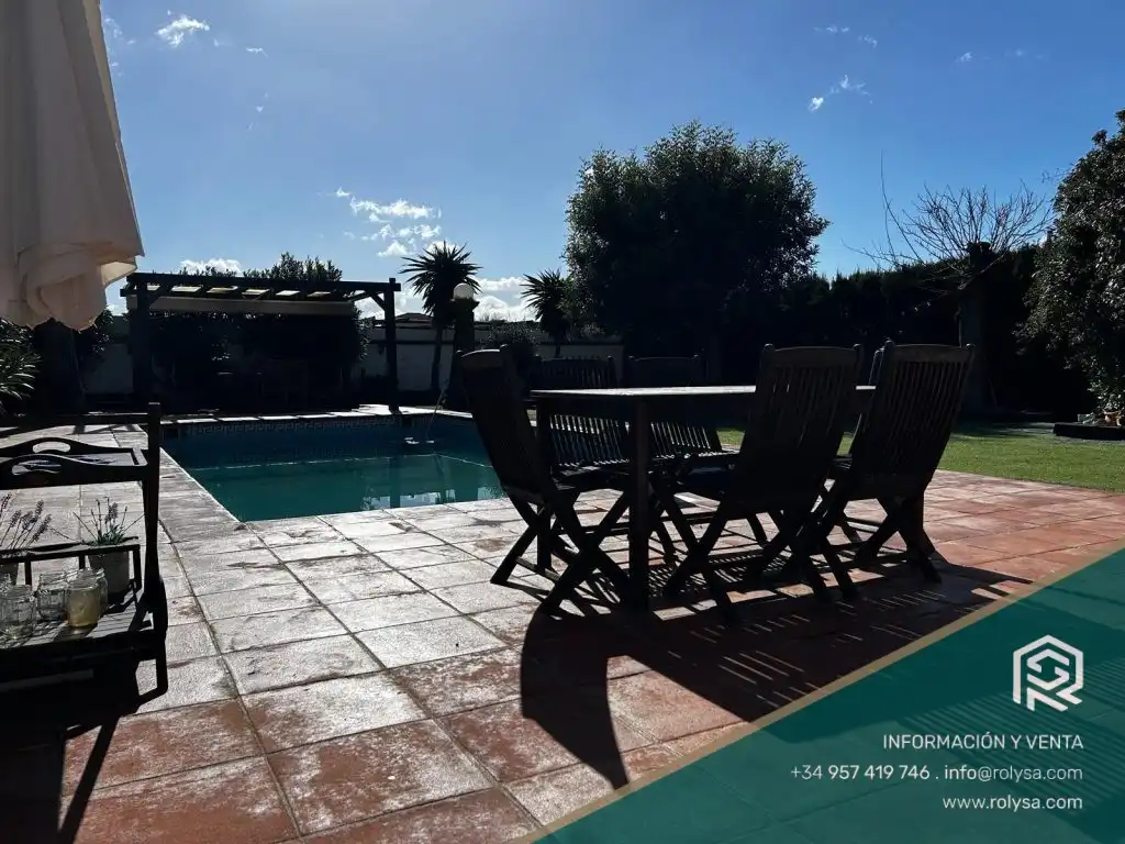 Casa o chalet en venta en Alcolea