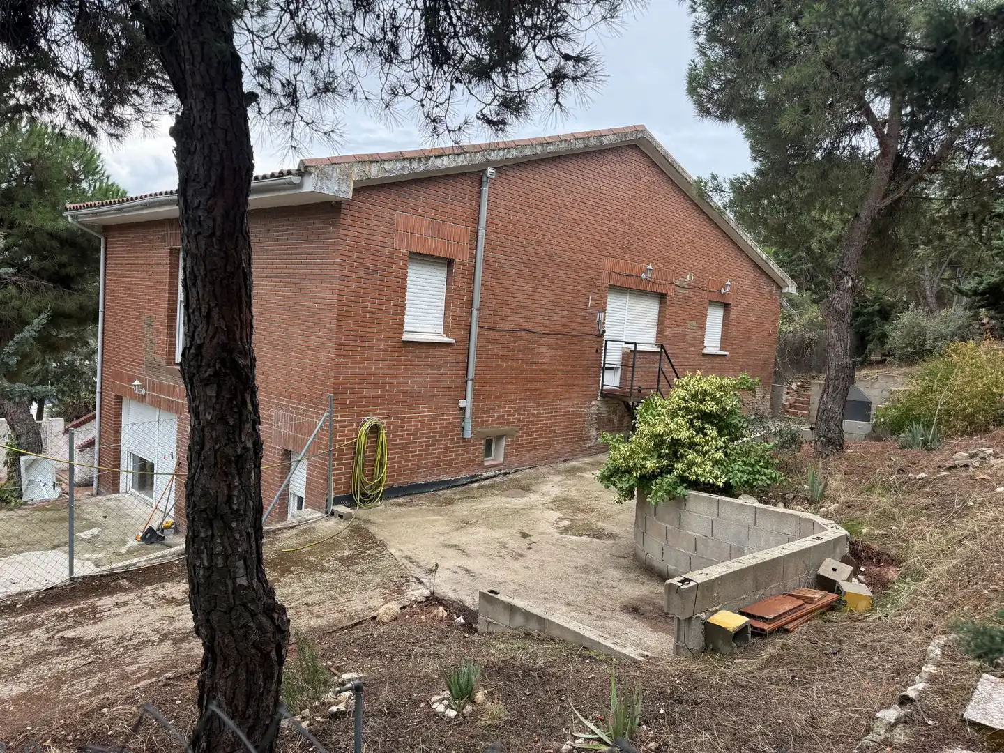 Vista exterior de Casa o chalet en venta en Villanueva del Pardillo con Calefacción, Jardín privado y Terraza