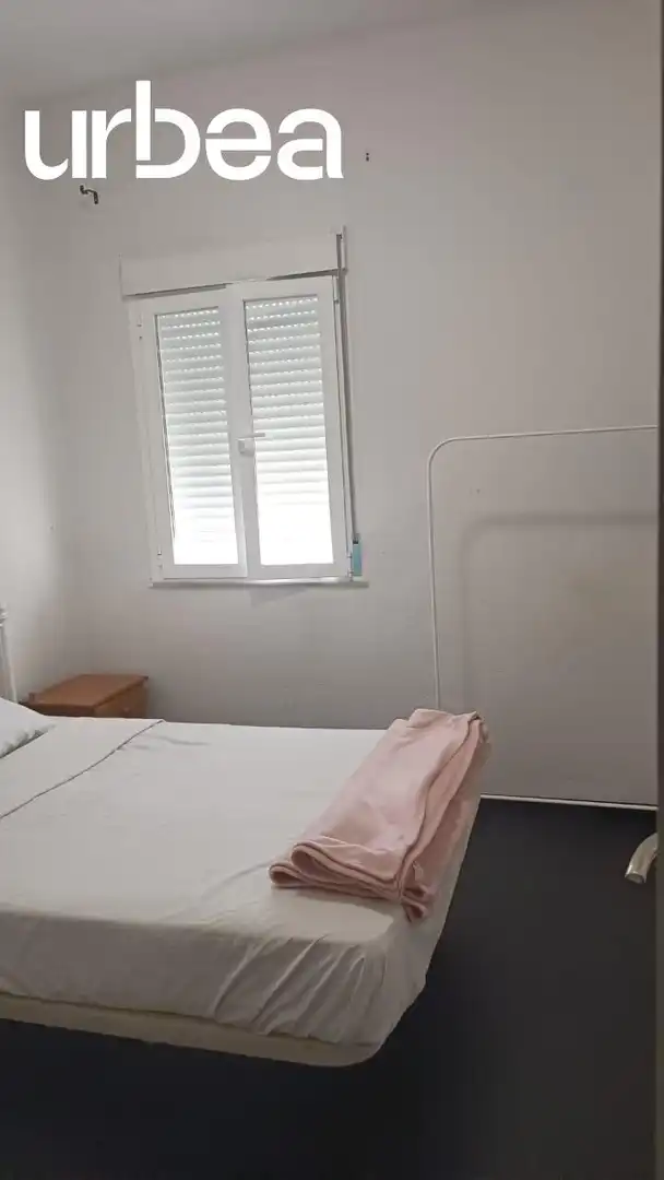Dormitori de Pis per a compartir en Málaga amb Calefacció, Terrassa i Balcó