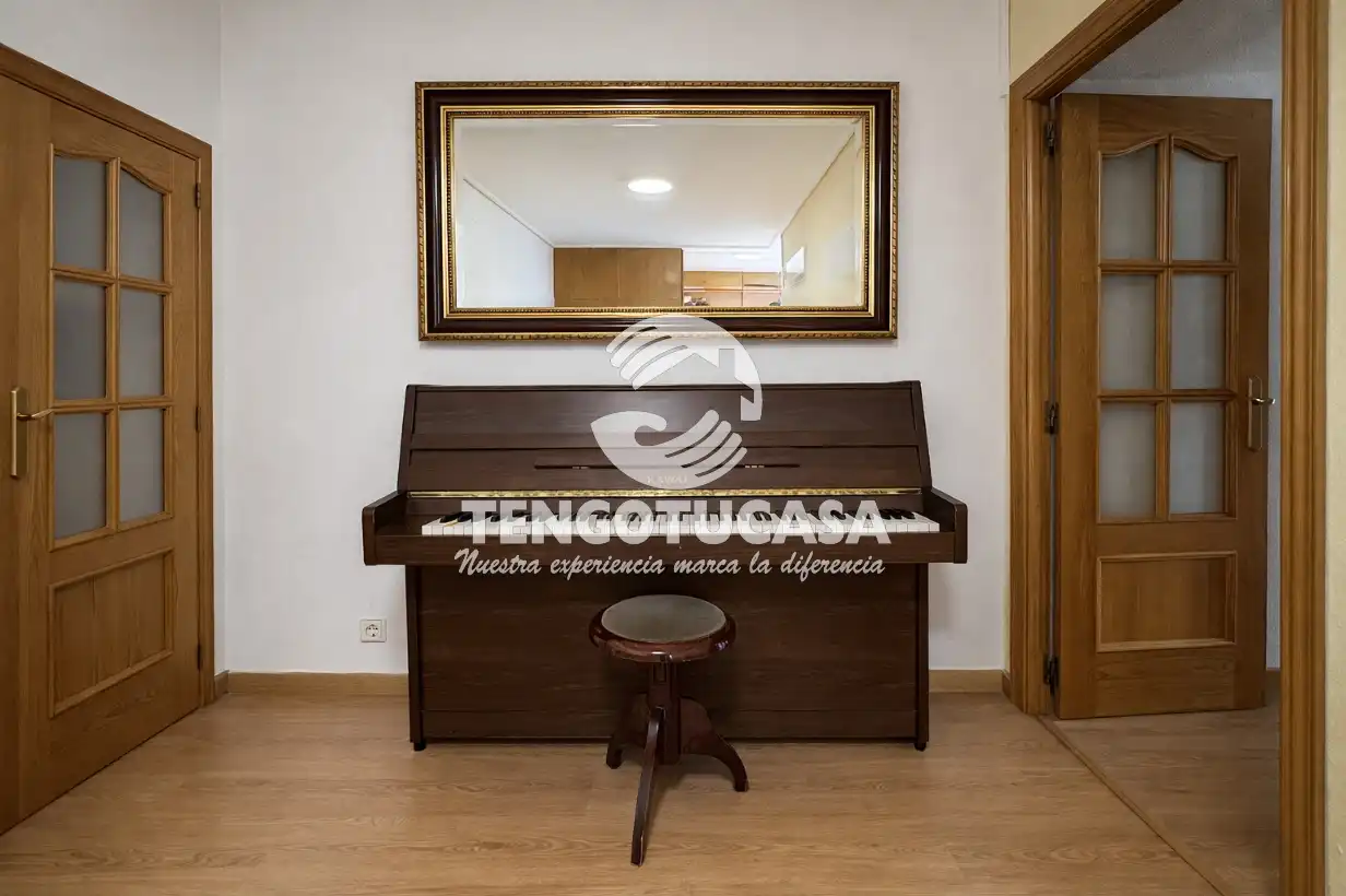Piso en venta en Calle San Herculano, Canillejas