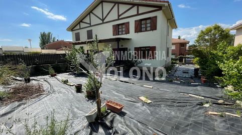 Precio chalet pareado con parcela de 316 m2