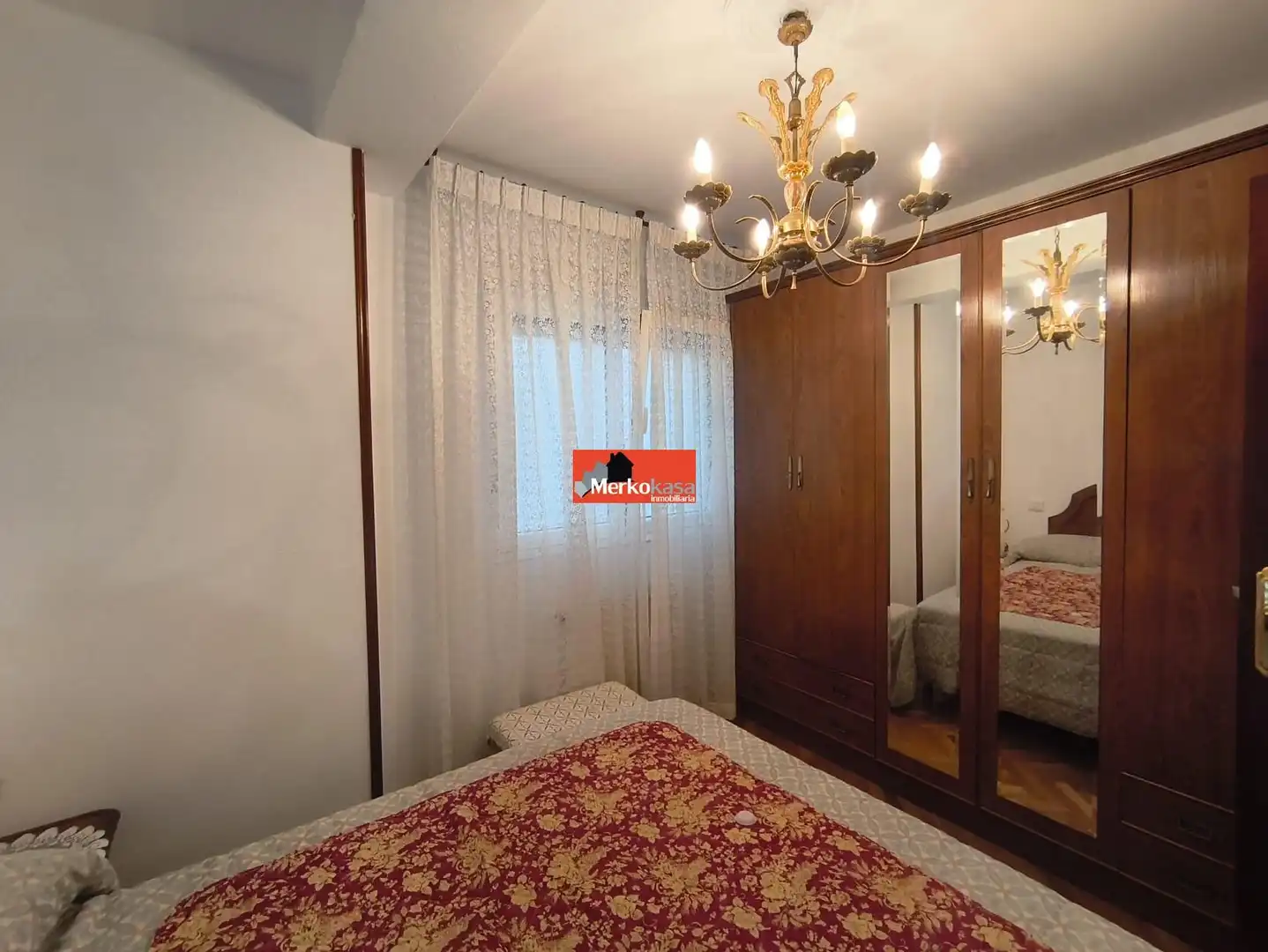 Habitación de Piso en venta en Lugo con Calefacción, Amueblado y Balcón