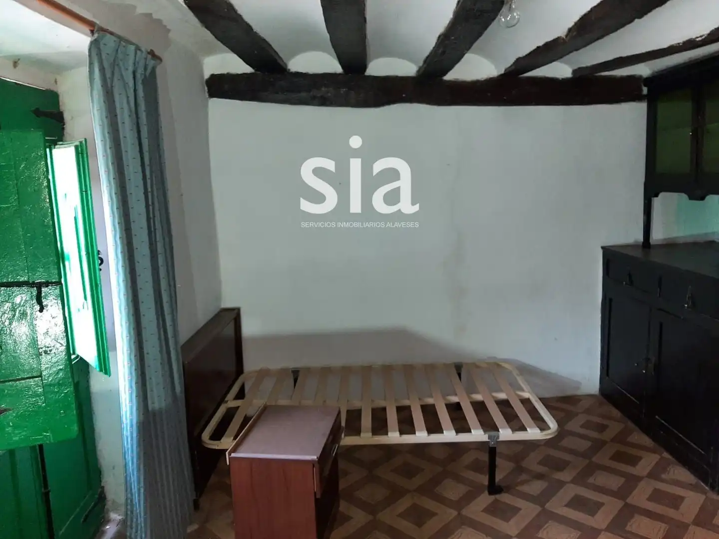 Dormitori de Casa o xalet en venda en Zambrana amb Jardí privat i Traster