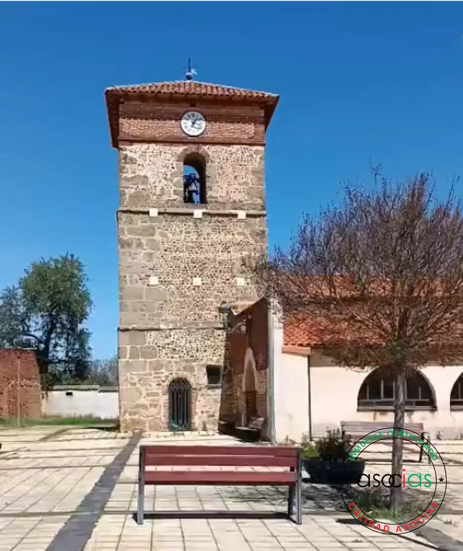 Vista exterior de Terreno en venta en Chozas de Abajo