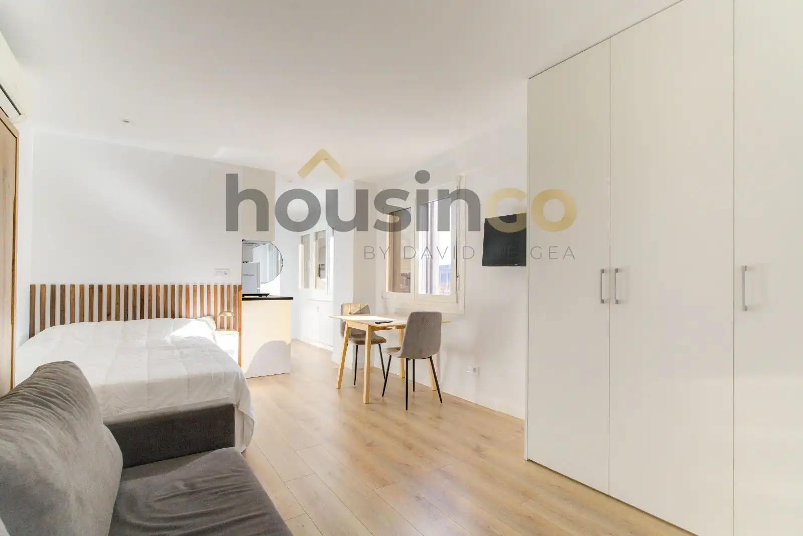 Habitación de Apartamento de alquiler en Madrid con Aire acondicionado, Calefacción y Amueblado