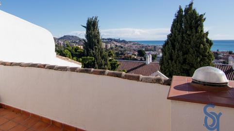 Foto 3 de Casa adosada en venta en Calle Guzmán el Bueno, 27, Cerrado de Calderón - Hacienda Paredes, Málaga Capital