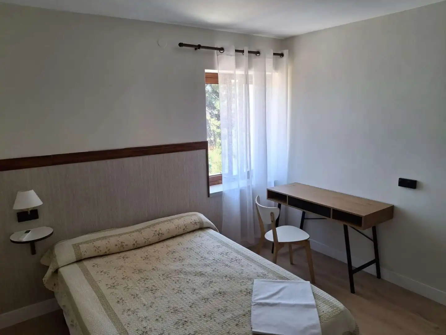 Bedroom of Flat for share in  Palma de Mallorca  with Air Conditioner, Terrace and Furnished