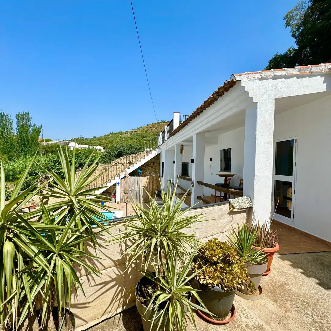 Casa rústica amb terrassa en venda a La Muela 5, imagen 4