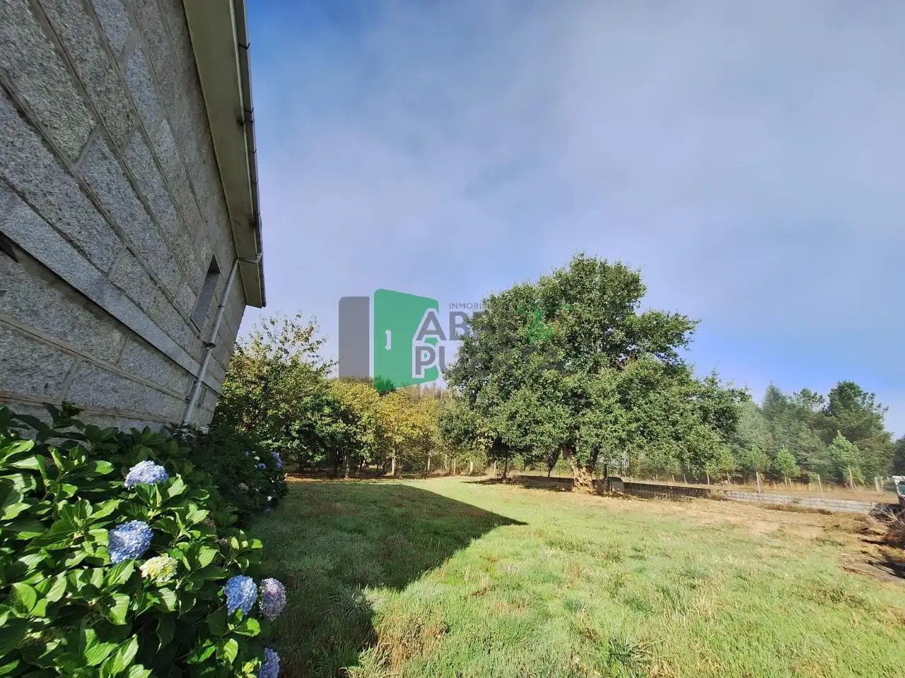 Casa o chalet en venta en Xunqueira de Ambía con Calefacción, Jardín privado y Trastero