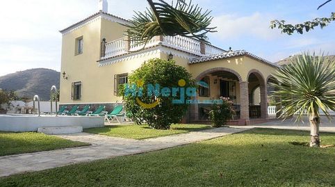 Villa 4 dormitorios piscina jardin Punta Lara