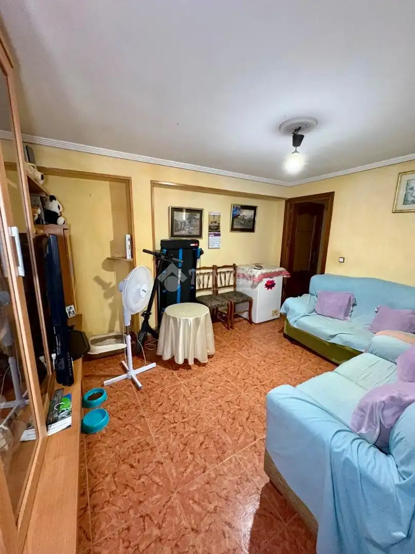 Wohnung zum Verkauf in Madrid mit Klimaanlage, Heizung und Terrasse