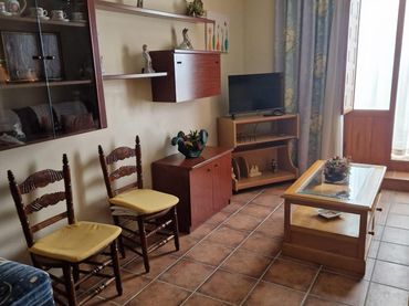 Maison mitoyenne avec balcon à vendre à Calle Jayena
