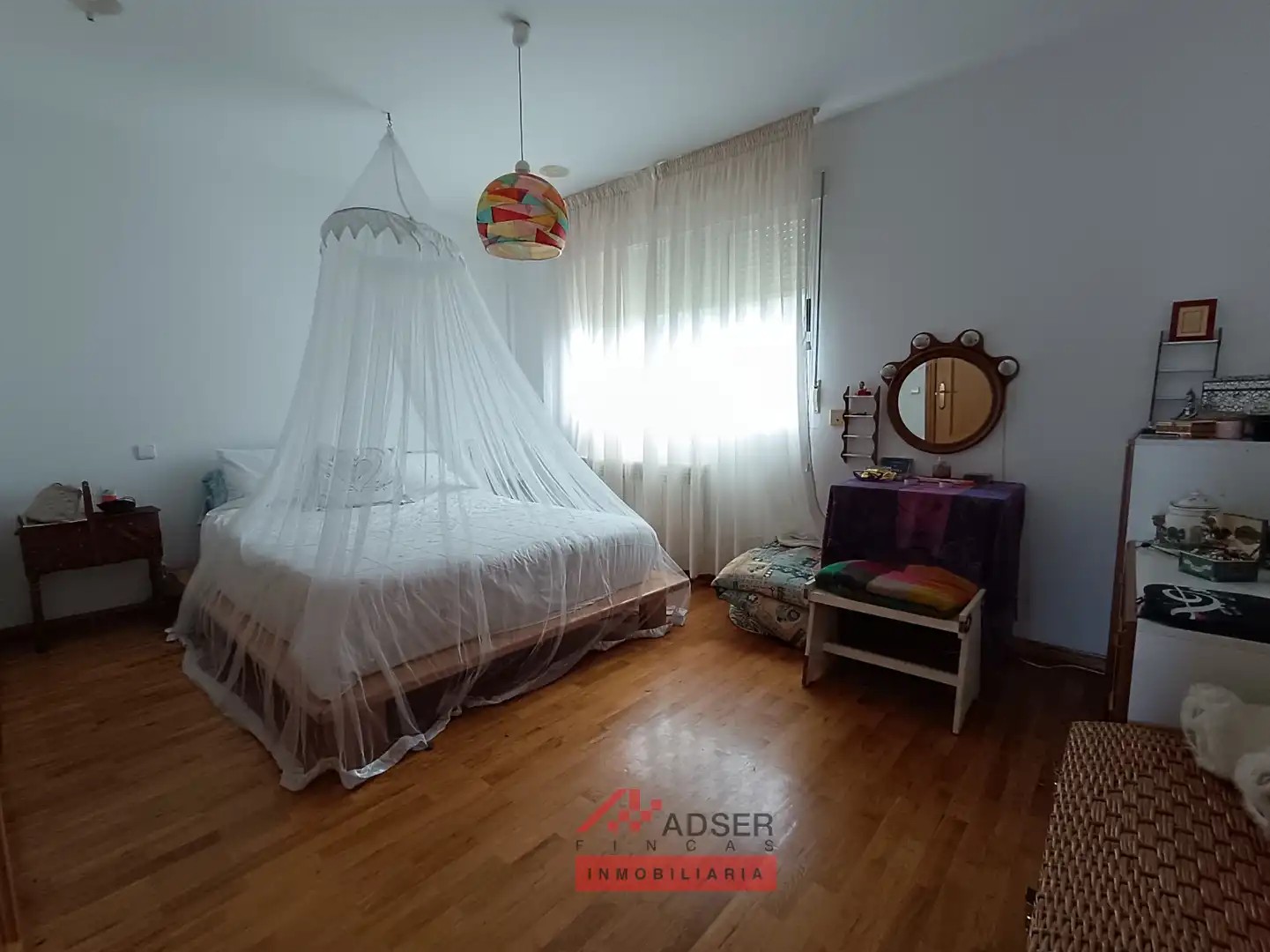 Habitación de Casa o chalet en venta en Albelda de Iregua con Jardín privado, Terraza y Trastero
