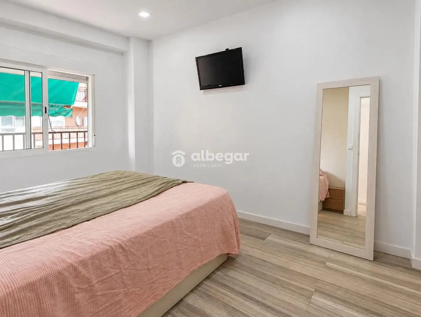Schlafzimmer von Wohnung zum Verkauf in Valencia mit Terrasse und Balkon