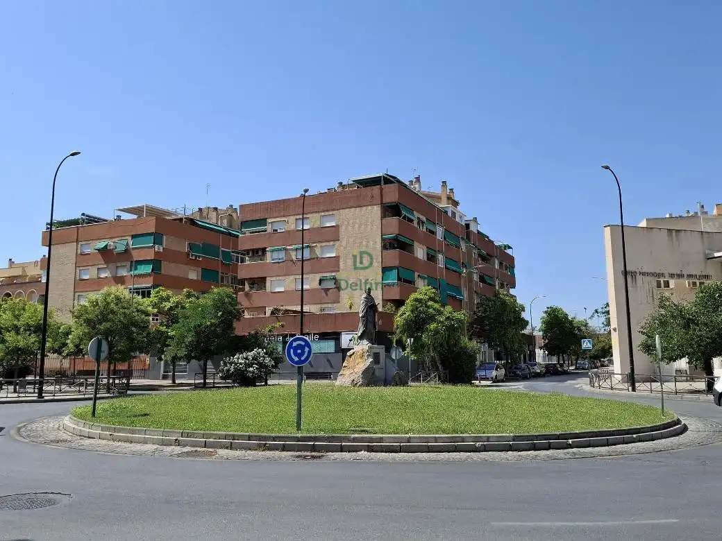 Flat with lift for sale in Zaidín