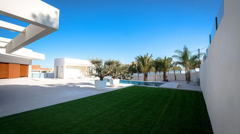 Bienvenido a las impresionantes villas ubicadas en la encantadora zona de Ciudad Quesada. Estas 2 propiedades exclusivas están dis, imatge 3