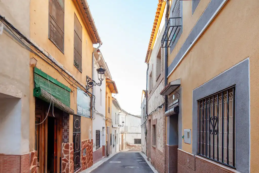 Exterior view of Buildings for sale in Sellent