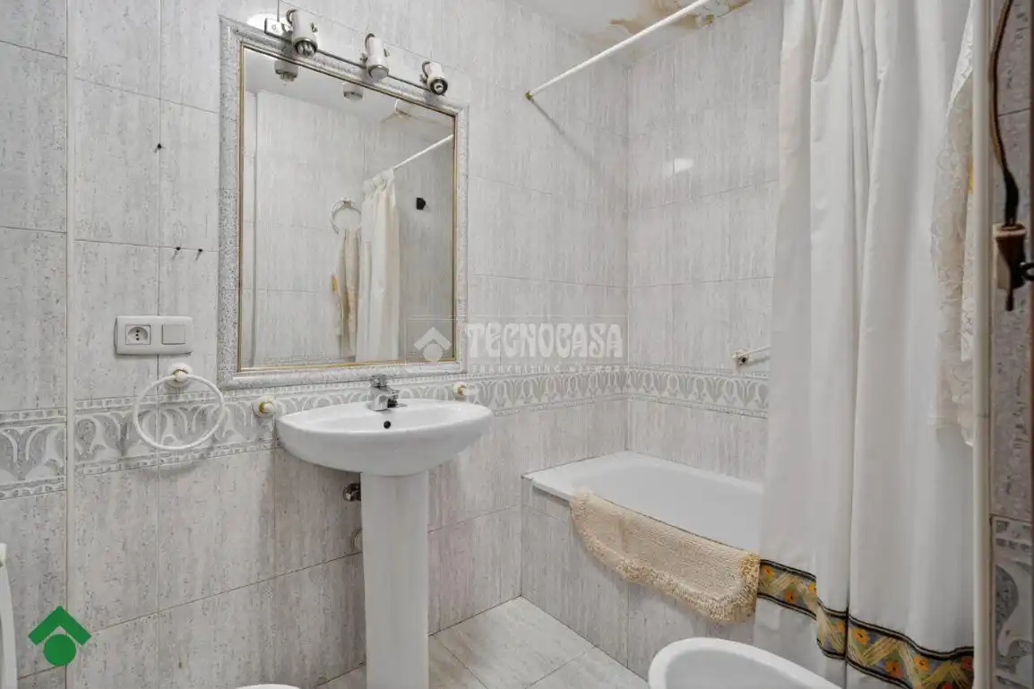 Baño de Piso en venta en Córdoba con Aire acondicionado y Terraza