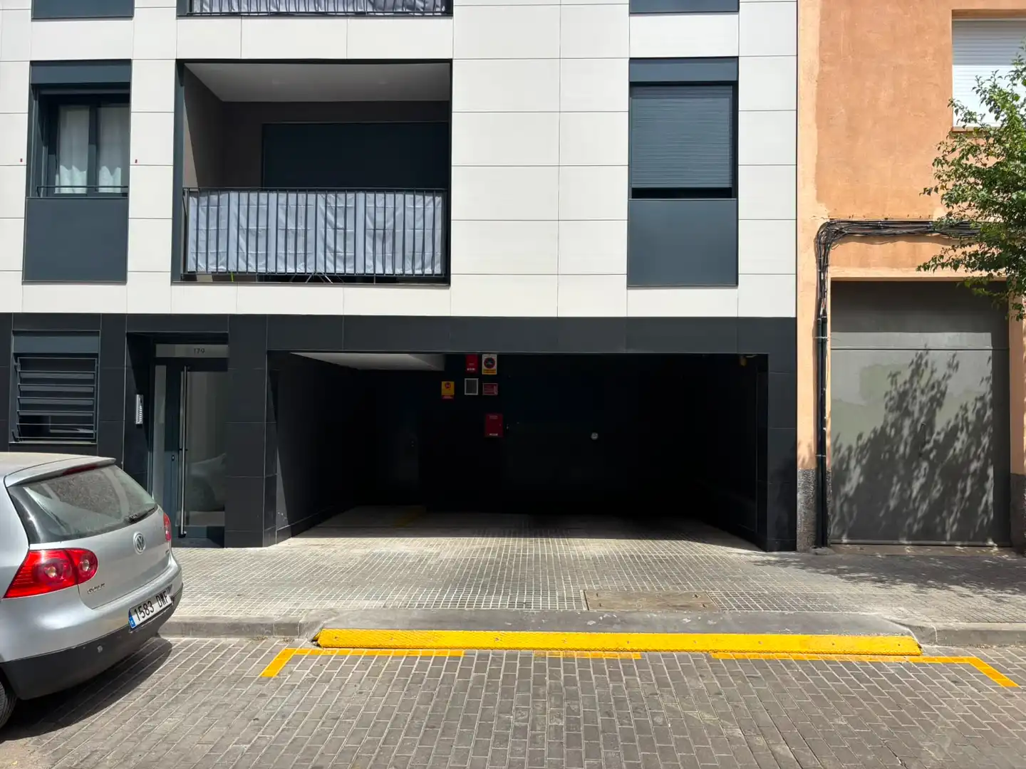 Individual con ascensor en venta en Carrer Transversal 181, imagen 2