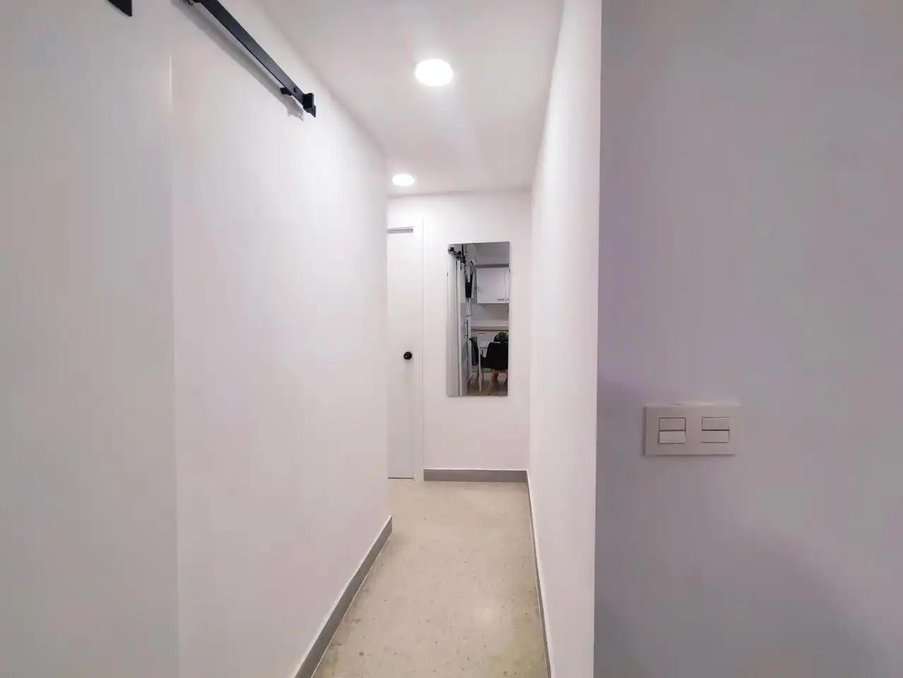 Habitación en Julio Moreno Dávila, Cartuja