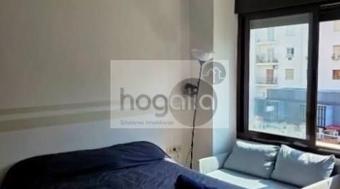 Foto 2 de Estudio de alquiler en Triana Este, Sevilla Capital