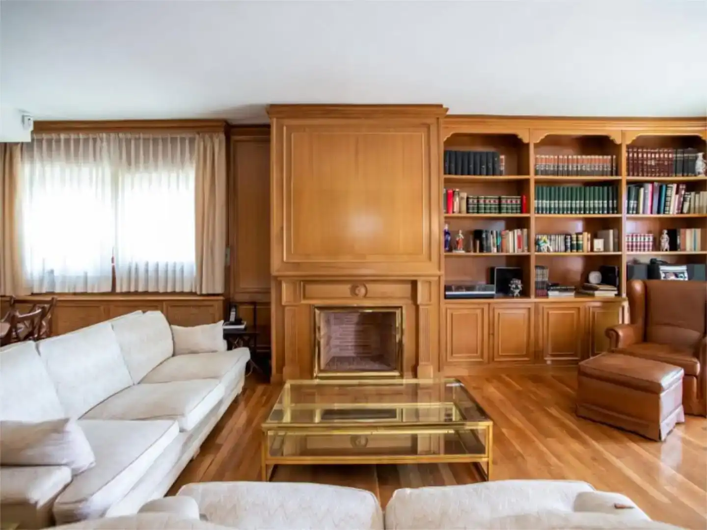 Sala d'estar de Casa o xalet en venda en Esplugues de Llobregat