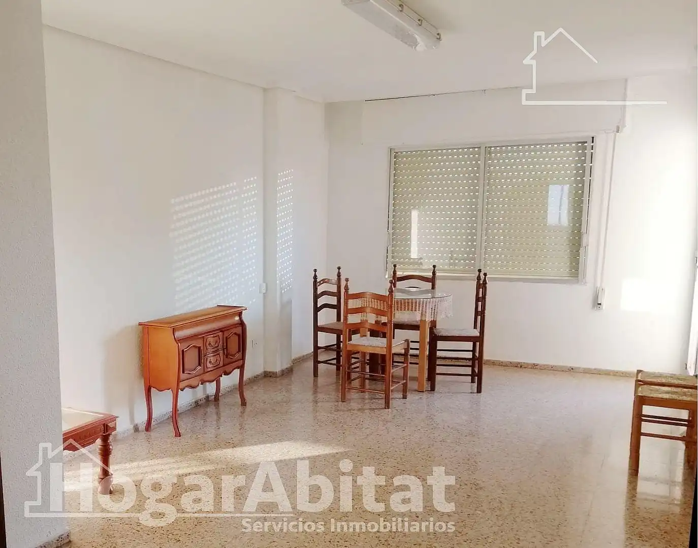 Schlafzimmer von Wohnung zum Verkauf in Castellón de la Plana / Castelló de la Plana mit Balkon
